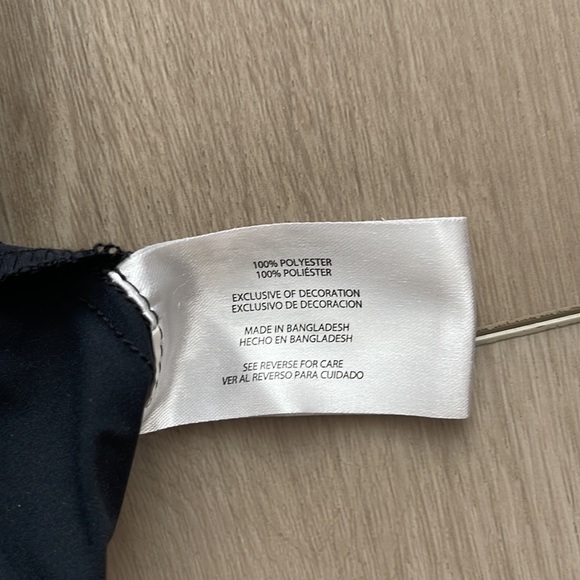 Banana Republic Men’s navy blue parachute pants. Pre-owned. Like new. Size XL - Picture 4 of 13